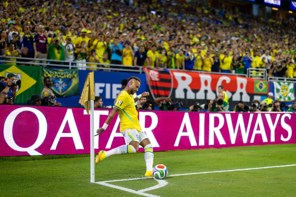 Nejmar zaigrao za Brazil posle 981 dan, saigrači oduševljeni: "Vratio se naš idol"
