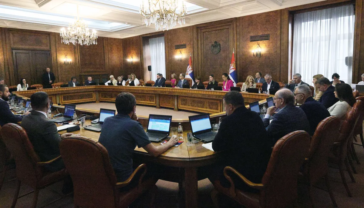 Dok Macut apeluje na štednju vode i struje, Operativni tim Vlade tvrdi da neće biti restrikcija