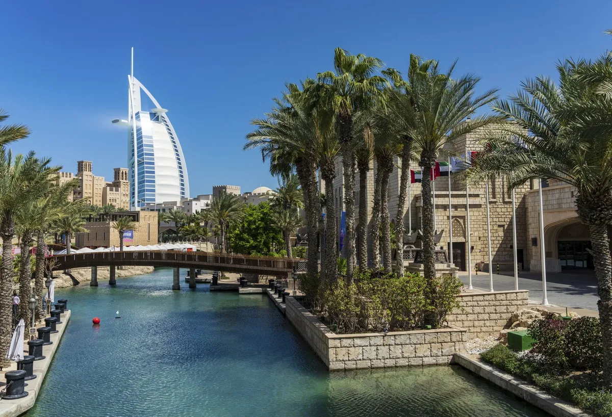 Turisti se vratili u Dubai - ali ne oni na koje su navikli: „Aerodromi, hoteli i turističke atrakcije funkcionišu normalno. Veći problem je psihološke prirode"