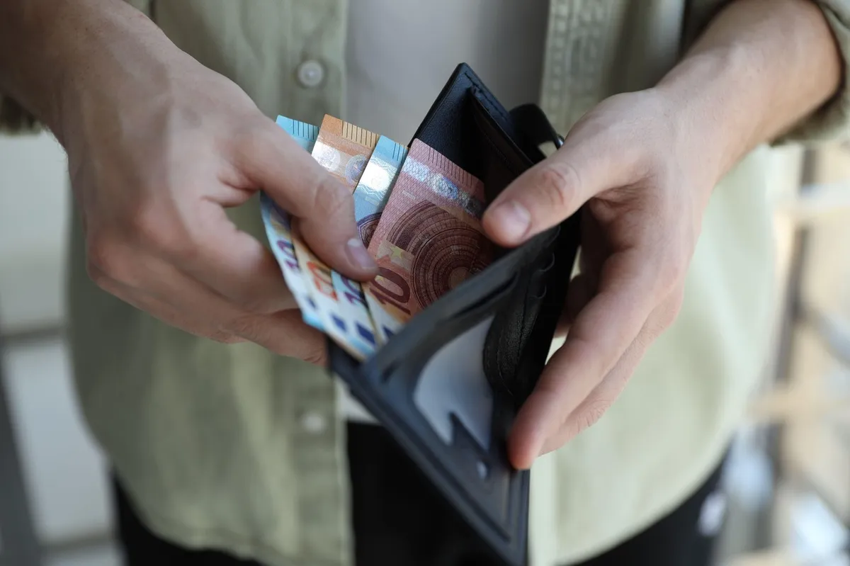 Ispovest radnika u Nemačkoj isprovocirala Balkance: Imam platu 3.000 evra i za 4 godine nisam uštedeo ni cent
