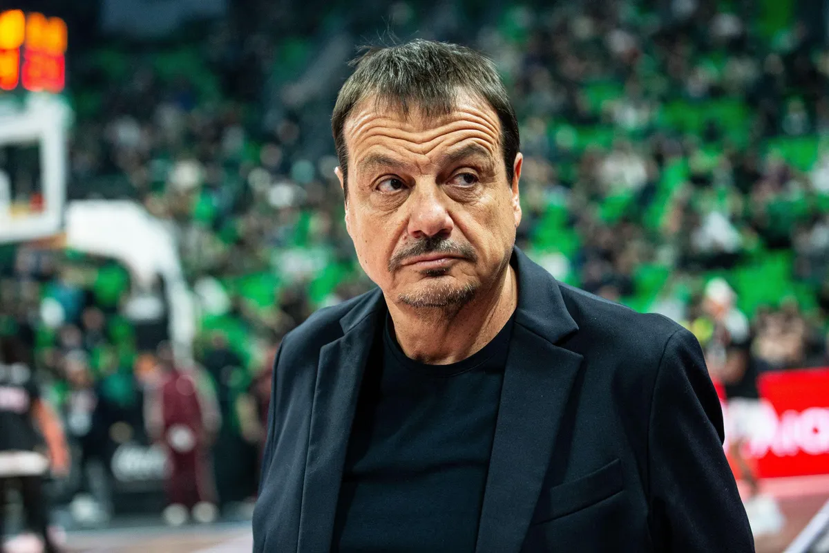 VIDEO Ataman udario na srpske i grčke medije: Pobesneo zbog suđenja u finalu, pa pobegao sa konferencije
