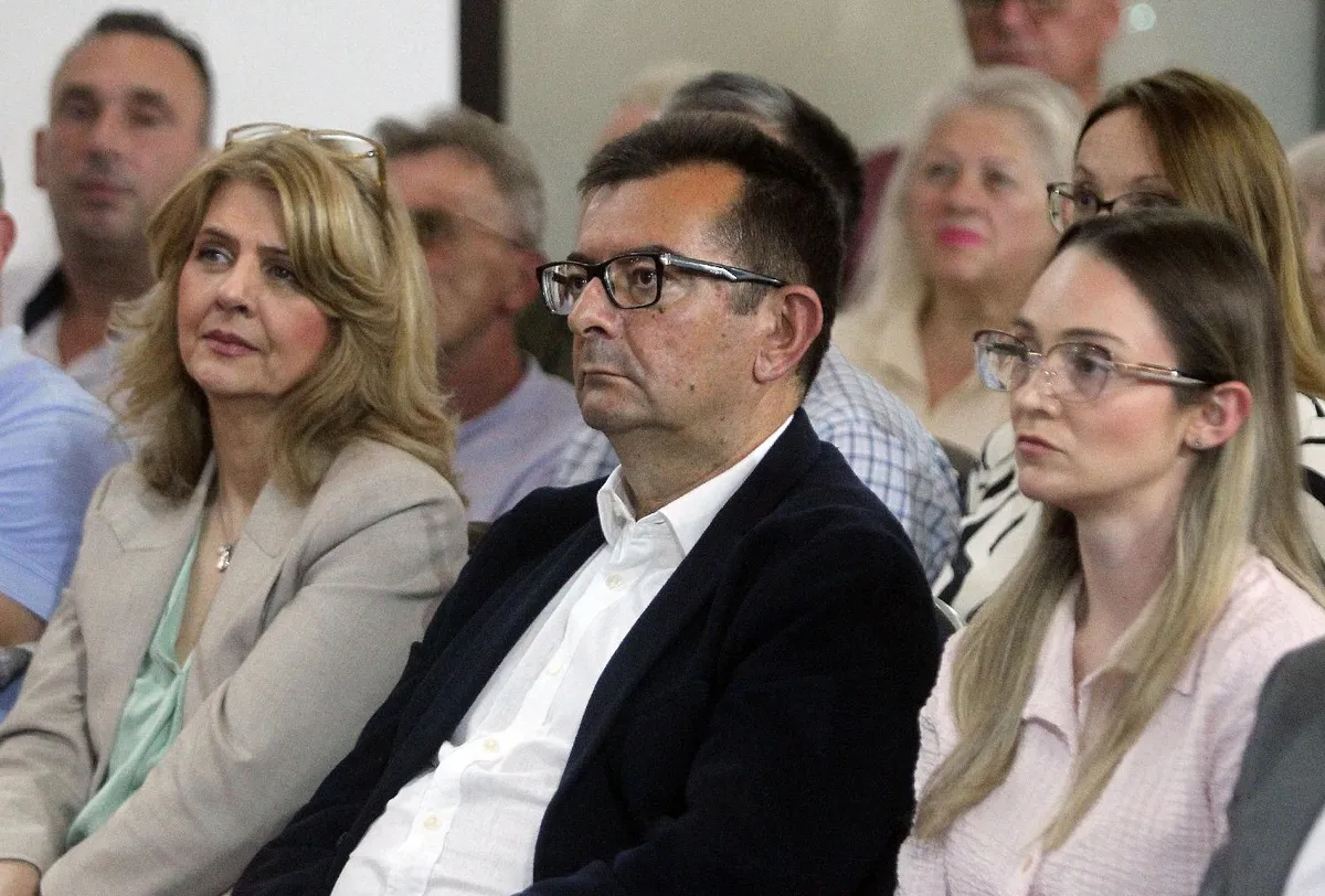 "Srbija za 14 godina Vučićeve vlasti propada u svim oblastima"
