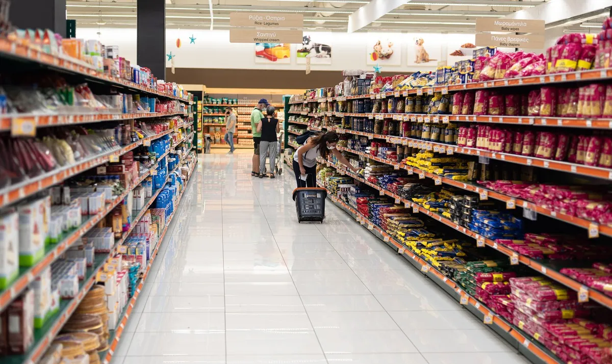 Grčka zamrzava cene u supermarketima na dva meseca