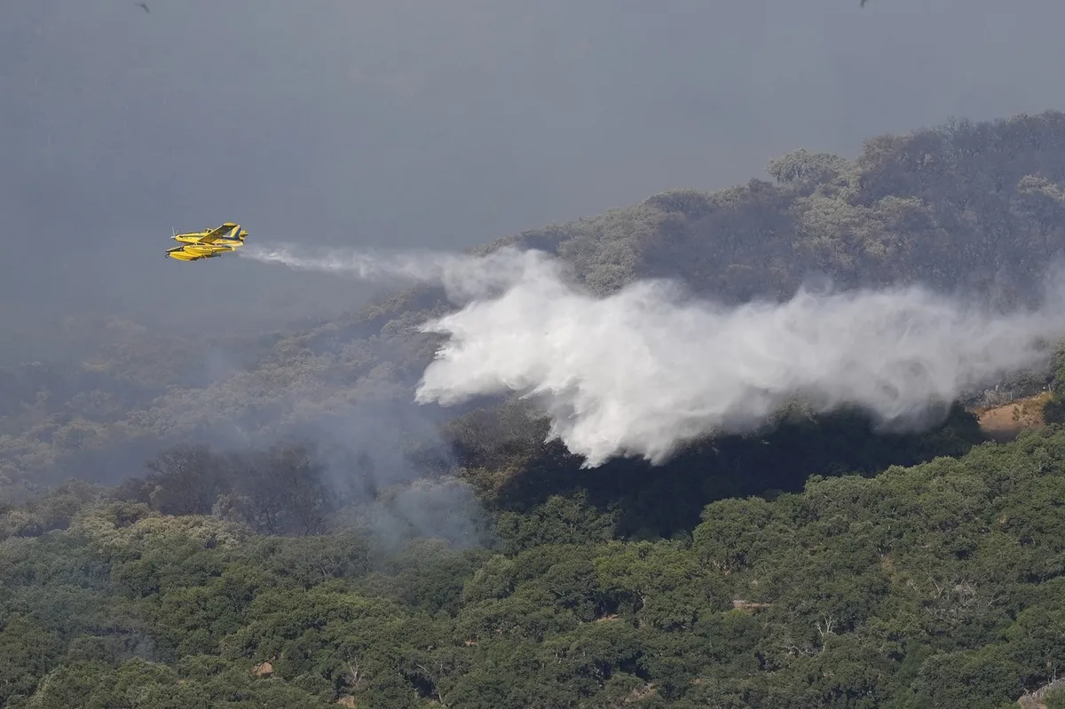 FOTO, VIDEO Ogroman šumski požar guta jug Španije, poginulo najmanje 12 osoba