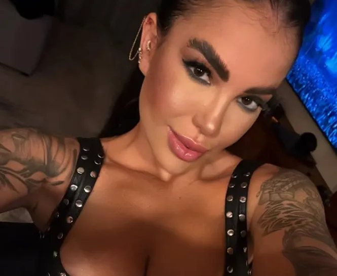 Influenserka preminula nakon što je pala s nebodera u Dubaiju: Poruka njene verenice privukla pažnju