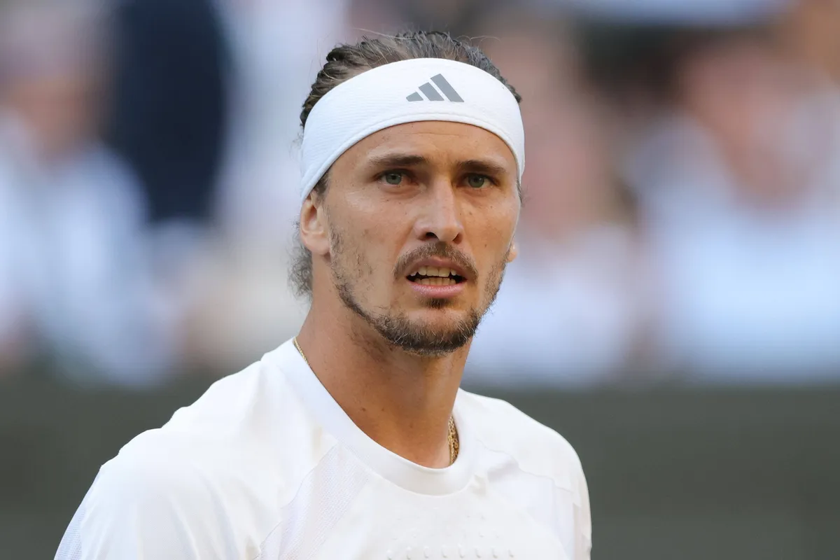 VIDEO Zverev posle finala nije mogao da ne pomene Novaka: Novinari ga "zaboravili", a onda stigla korekcija