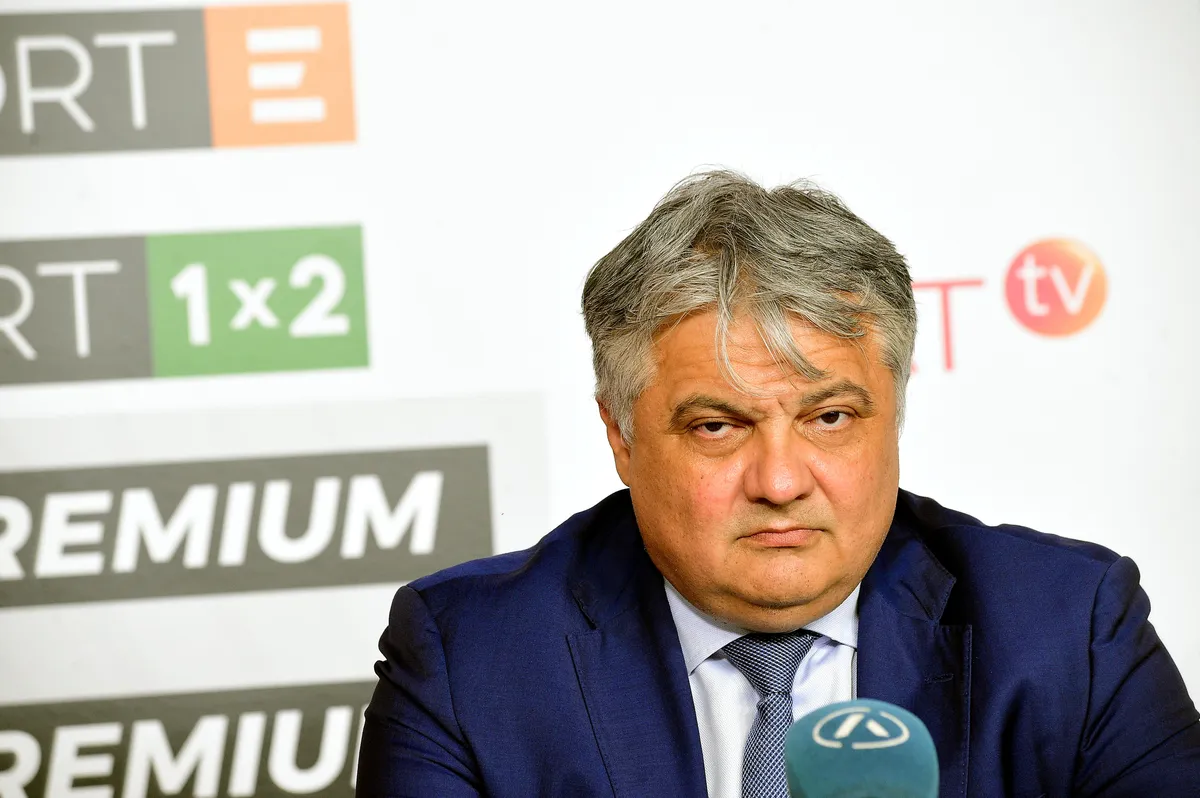 Oglasio se Lučić nakon što mu je trajno zabranjen ulazak na Kosovo