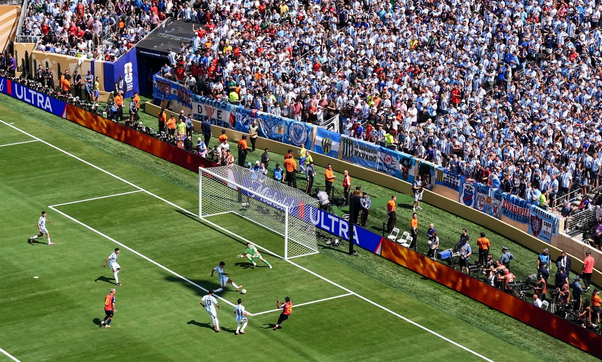 Presedan FIFA na finalu i kiks organizatora: Ovo se nikada pre nije dogodilo