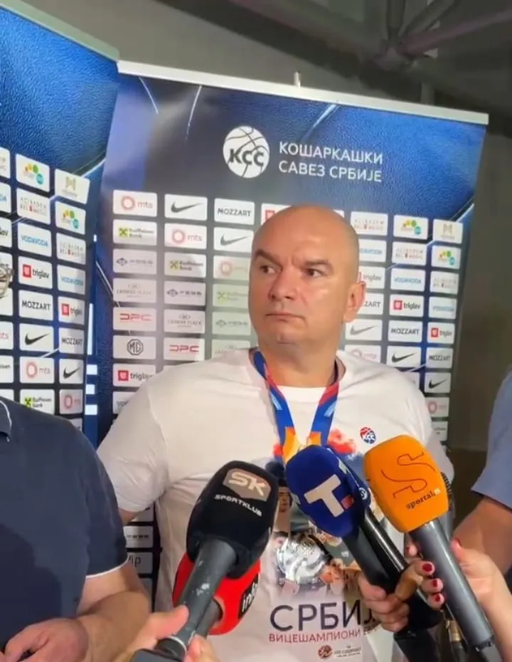 "Hvala Alimpijeviću što me je predložio": Selektor "orlića" objasnio zašto srebro boli