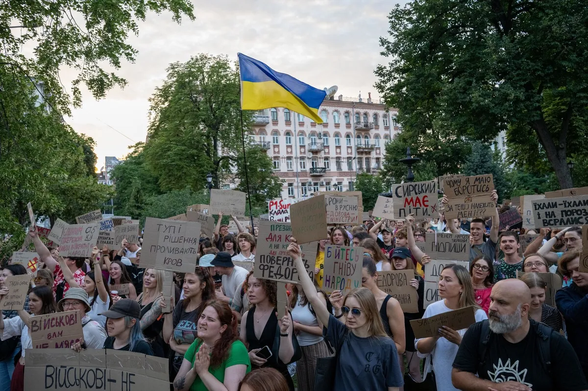 Haos u Kijevu: Protesti potresaju vlast, traži se smena najmoćnijeg generala, Zelenski pred najvećim političkim izazovom