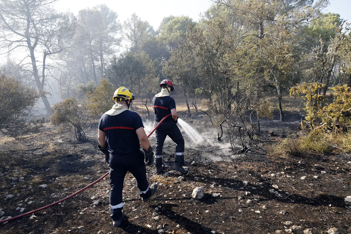 FOTO, VIDEO Gori poznato francusko letovalište, požar guta sve pred sobom, evakuisano celo poluostrvo