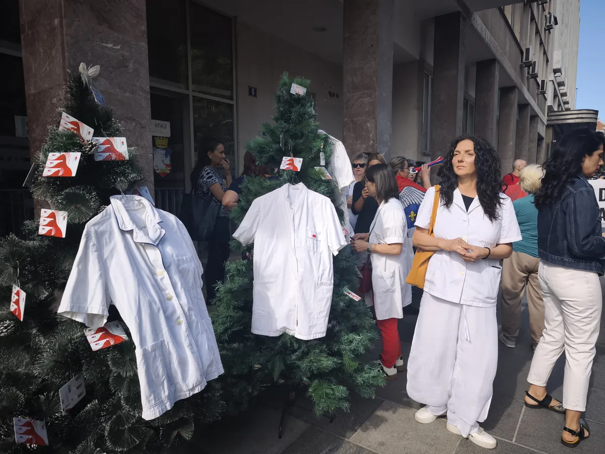 Šapić se izvinio za Apoteke Beograd, zaposleni poručuju: Samo da ostanemo u državnom vlasništvu