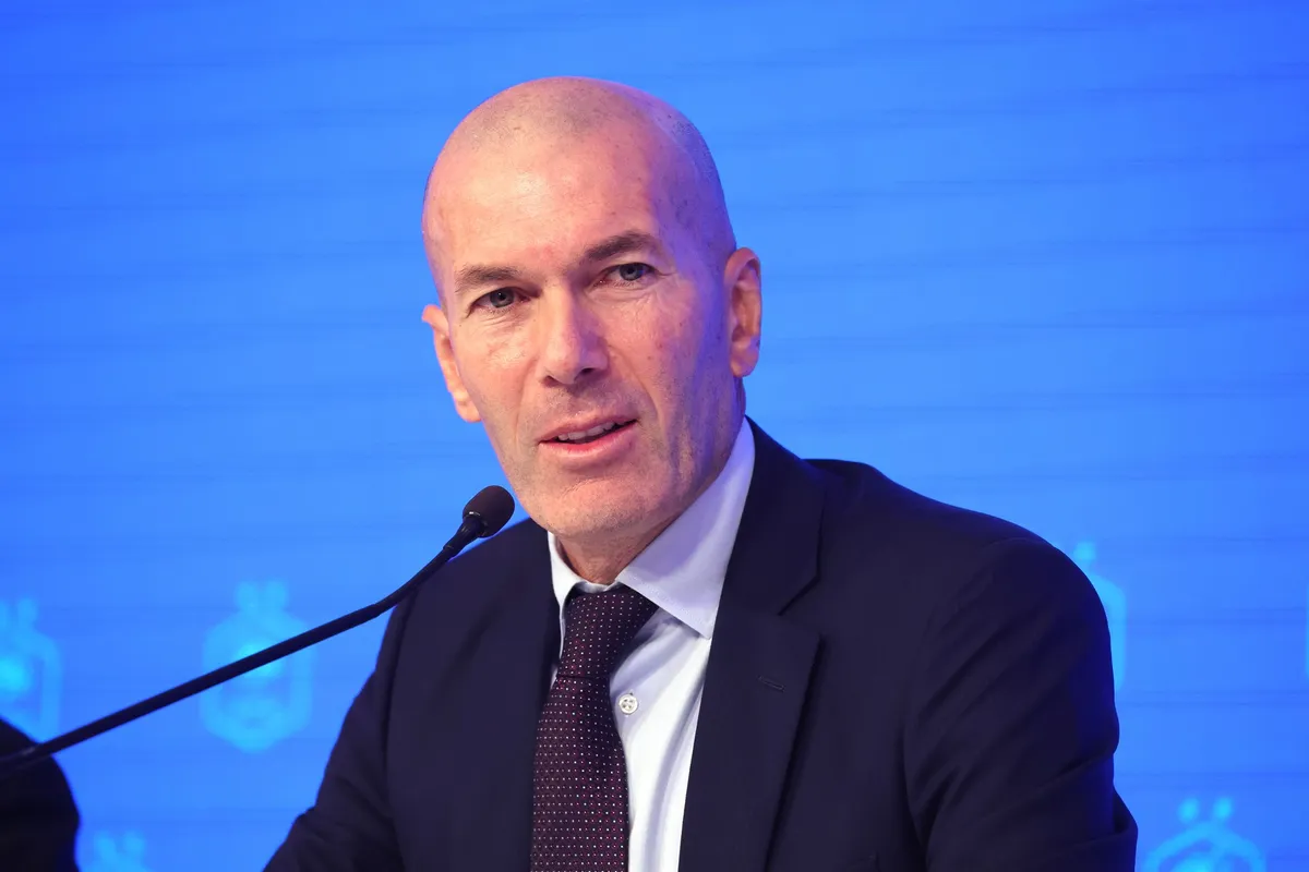 "Odbio sam sve ponude zbog Francuske": Zidan oduševio na prvoj konferenciji kao selektor, odmah dobio pitanje o Mbapeu