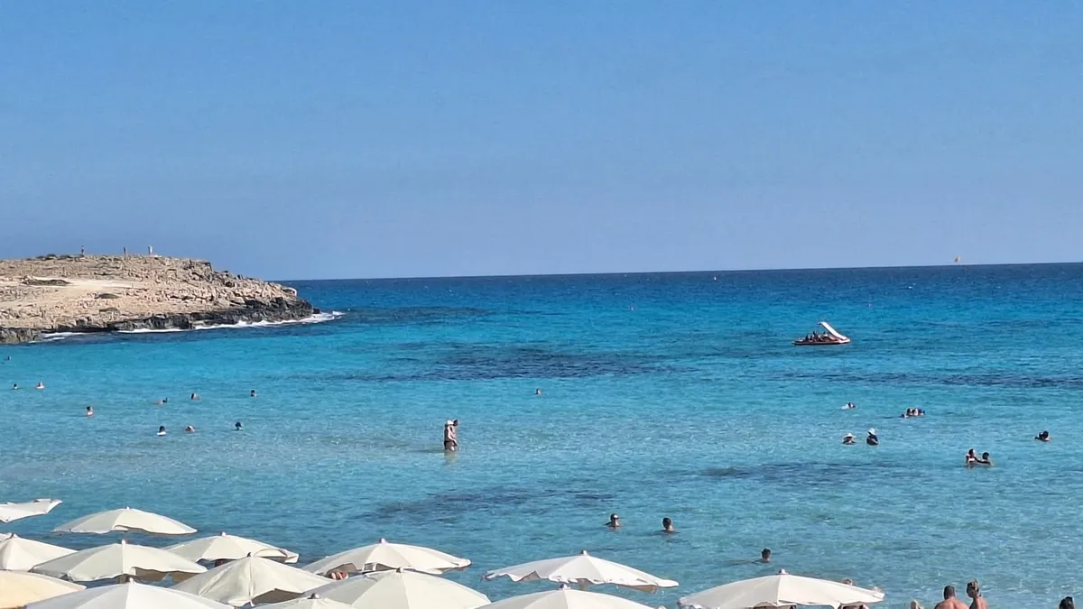 Letovala sam na Kipru krajem septembra: Plaže su raj na Zemlji, cene u radnjama niže nego kod nas, ali ovo mesto me je podsetilo na Kaluđericu