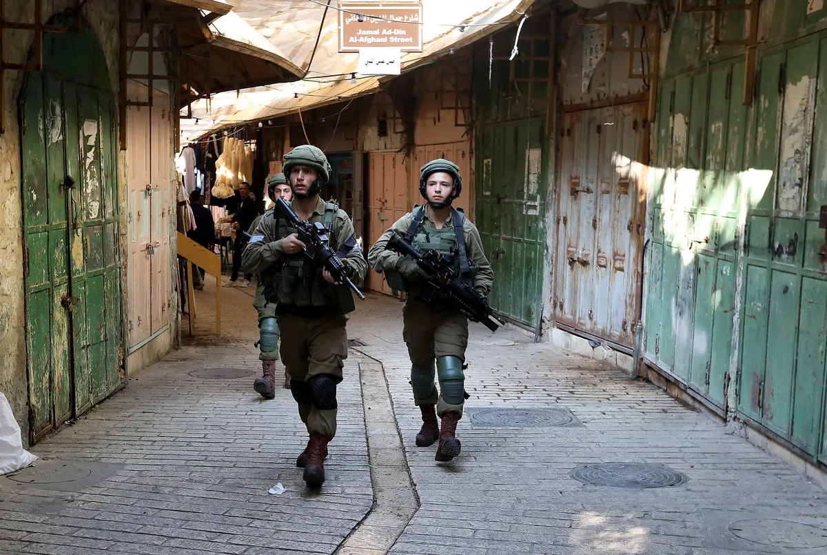 Dramatična noć na Zapadnoj obali: Izraelske snage izvele racije, doseljenici napali Palestince