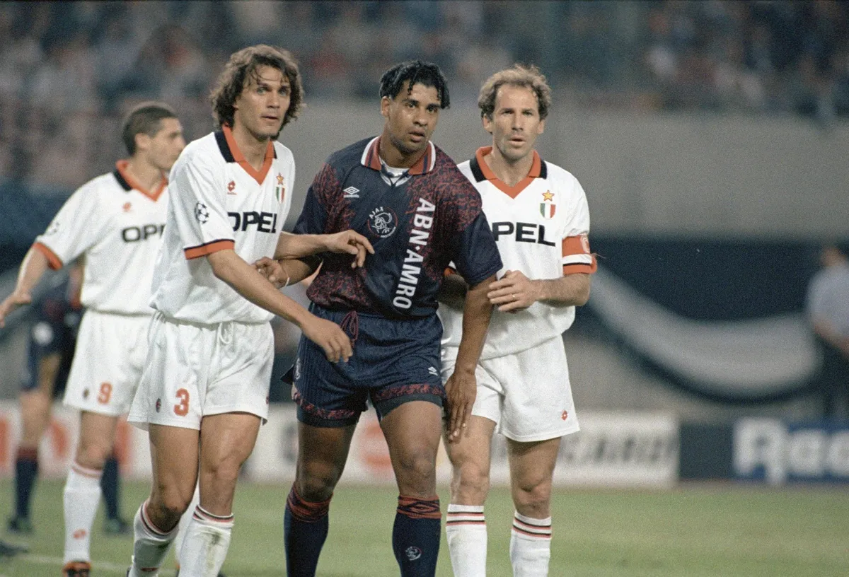 "Kako ćemo bez našeg kapitena?": Maldini se emotivnom porukom oprostio od Barezija, reagovala i UEFA