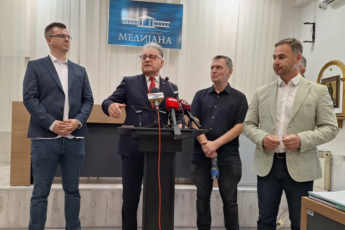 Aleksić, Parandilović, Ćuta i Milić u Nišu pozvali opoziciju na ujedinjenje: "Mi sad imamo samo jedan izbor, ili Srbija ili mafija"