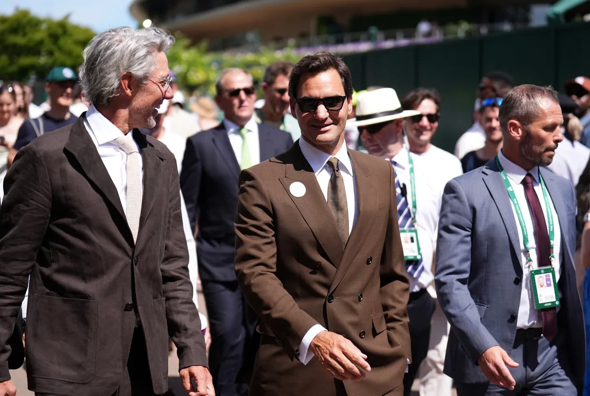 VIDEO Federer se pojavio na Vimbldonu dan nakon što mu je Novak srušio rekord: Pogledajte kako se vratio na najprestižniji turnir