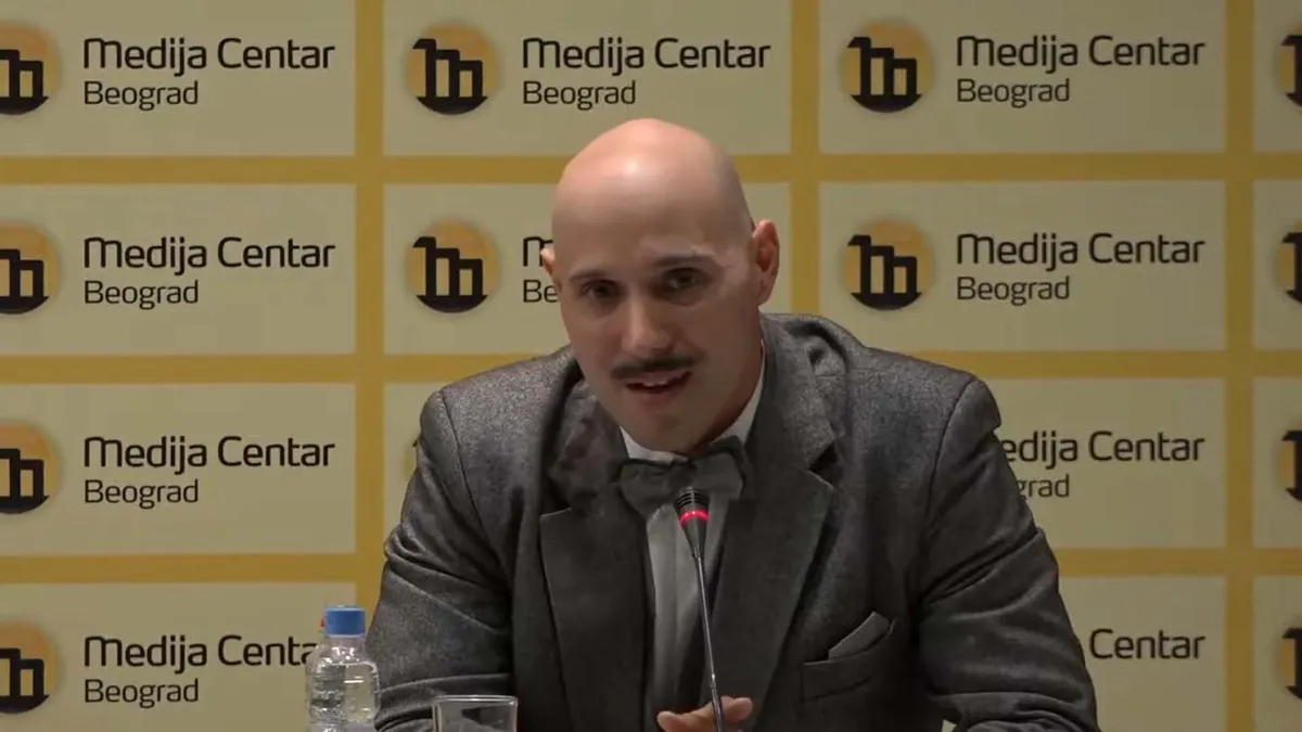 "Batinaši su ga vukli kao krpu, a onda su krenuli na mene": Nasilnici pretukli advokata pred decom na Novom Beogradu, drugog mladića isekli po glavi