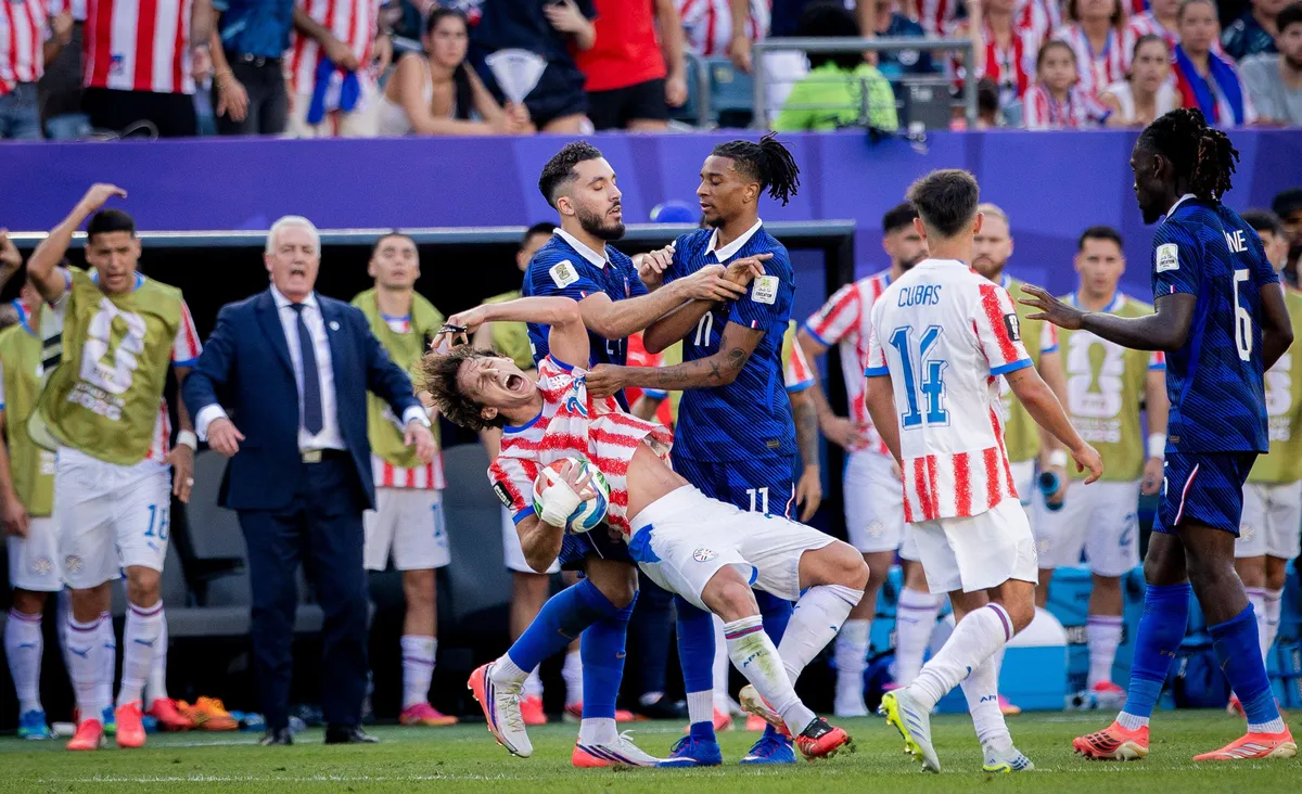 Novi skandal u režiji Infantina: FIFA pred Trampom podvija rep, a nad Francuskom trenira strogoću