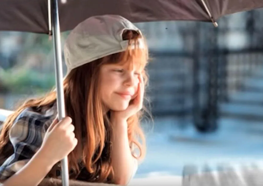 Kako sada izgleda Šargarepica? Kao devojčicu smo je gledali u našem čuvenom filmu, a i danas se bavi glumom FOTO