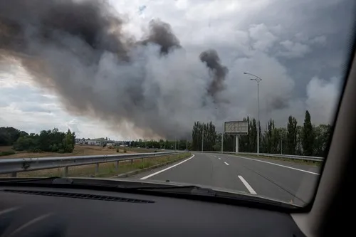 VIDEO Pakao nad Kijevom trajao satima: Rusija zasula grad raketama i stotinama dronova, ima žrtava