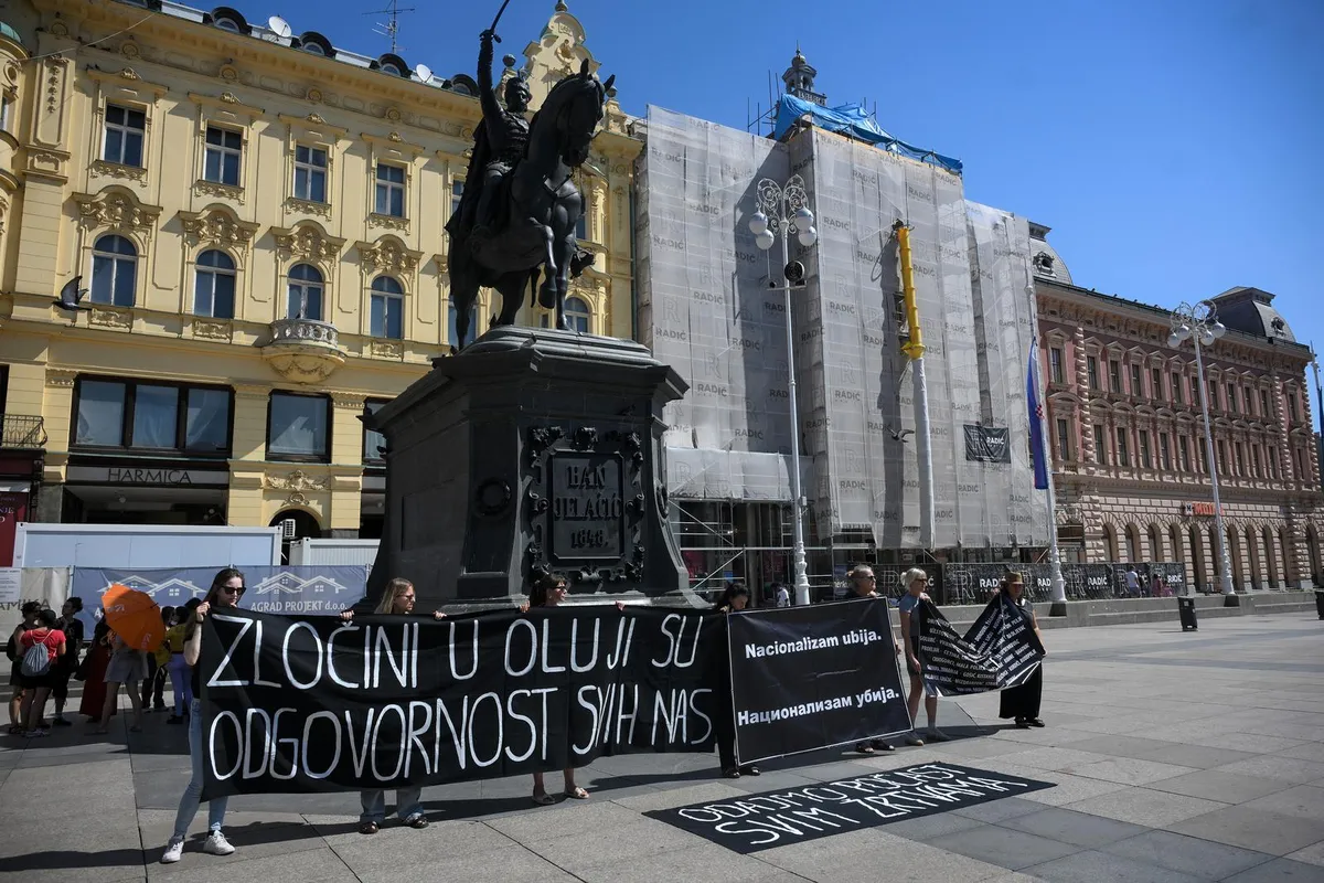 U Zagrebu raširen transparent "Zločini u Oluji su odgovornost svih nas"