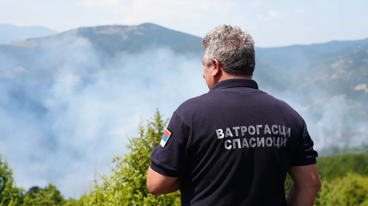 Četiri velika požara aktivna u Srbiji, angažovano 484 pripadnika različitih službi i više od 110 vozila