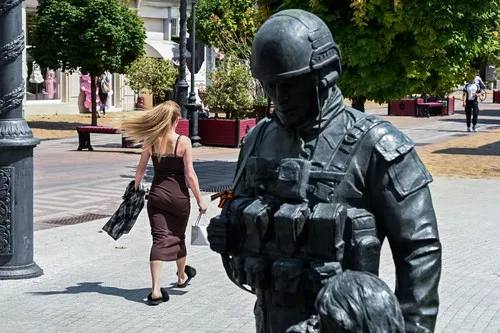 „Crne udovice“ haraju Rusijom: Udaju se za vojnike pred odlazak na front, a imaju samo jedan cilj