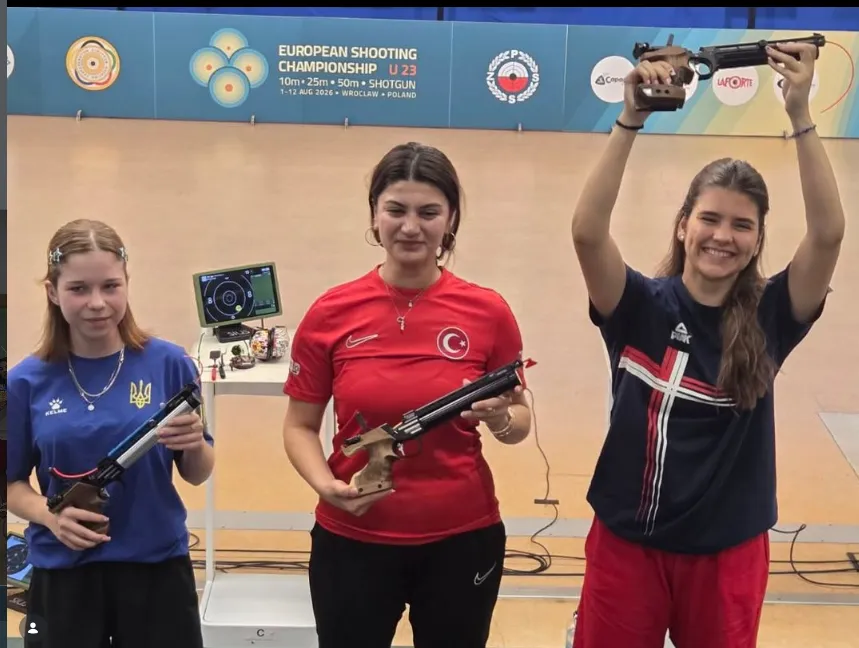Porodica Mikec ima novi biser, Tea donela Srbiji medalju