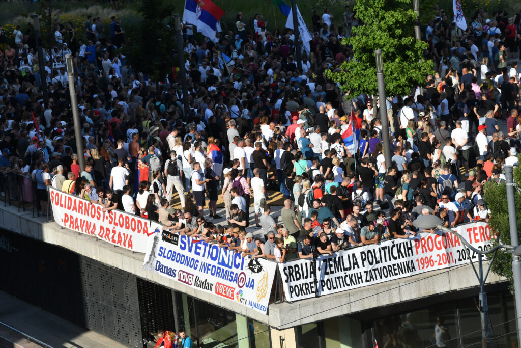 1751187656-Protest-Vidimo-se-na-Vidovdan-Foto-Vladislav-MiticNova-5-1024x683.jpg