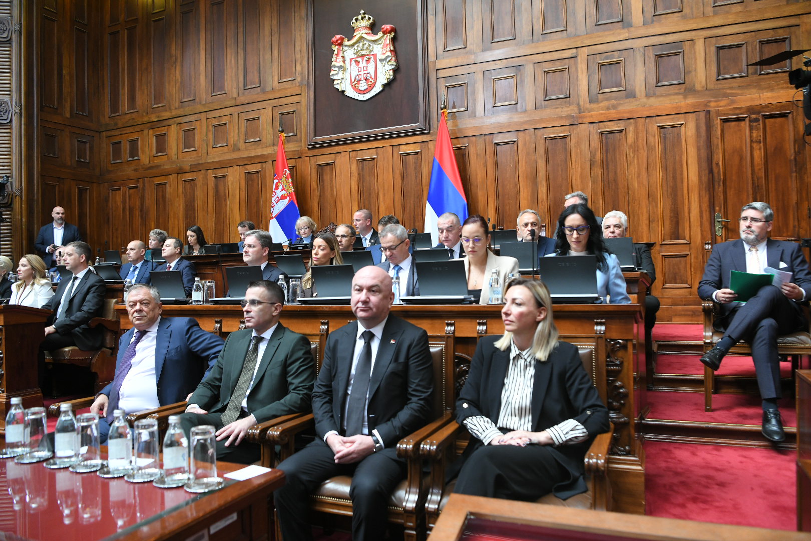Beograd 07.10.2025. Zasedanje Skupštine Srbije, sednica Skupštine Srbije, skupštinska sala, poslanici Foto: Amir Hamzagić/Nova.rs