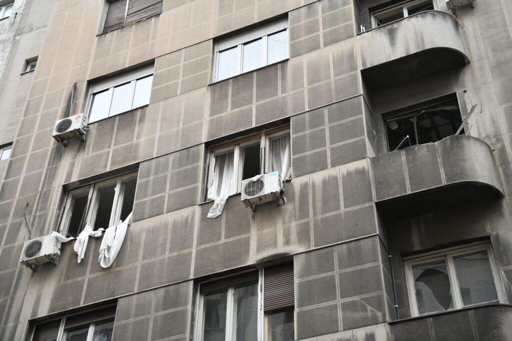 1759389110-Kosovska-ulica-eksplozija-u-stanu-foto-vladislav-mitic-nova-rs-8-1024x683.jpeg