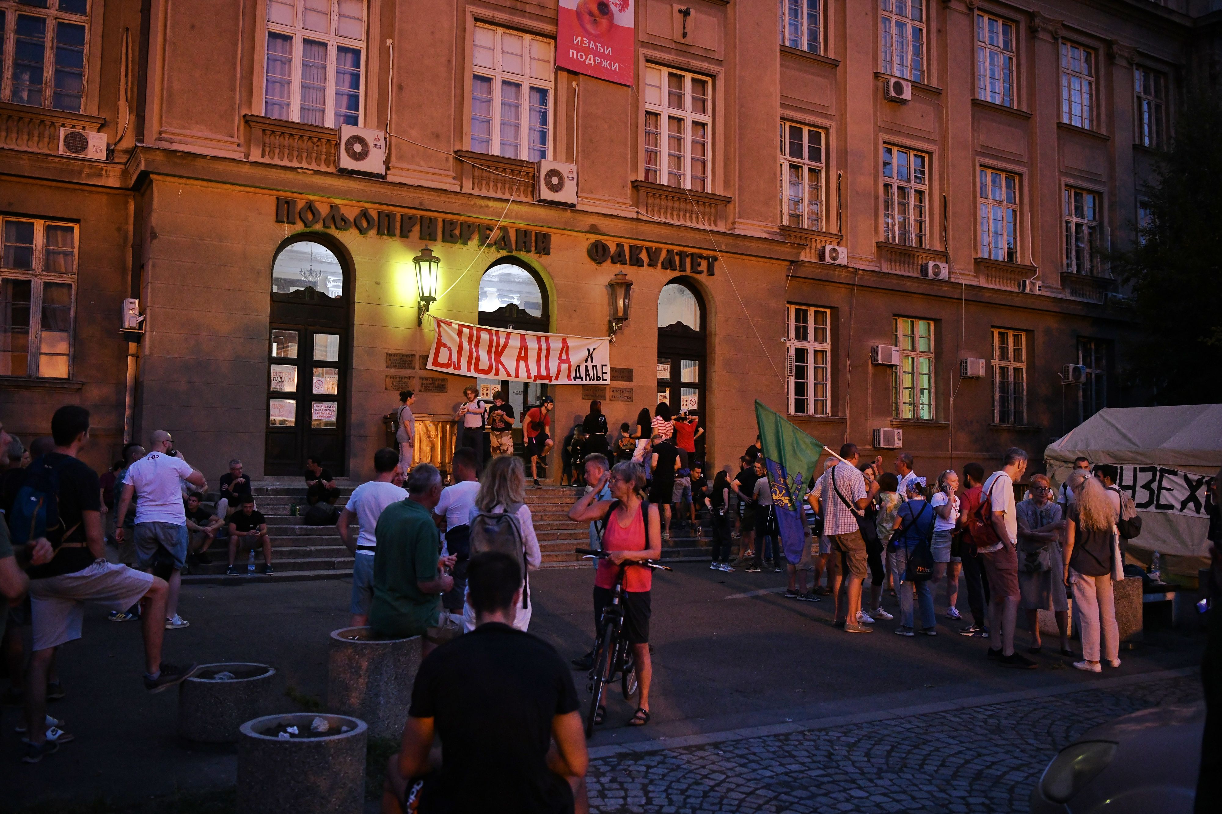 Beograd 18.08.2025. Protest Gde smo ono stali. Zemun, Poljoprivredni fakultet. Studentski i građanski protest zbog policijske  brutalnosti, protesti nakon brutalnog nasilja policije nad građanima Foto: Goran Srdanov/Nova.rs Foto: Goran Srdanov/Nova.rs