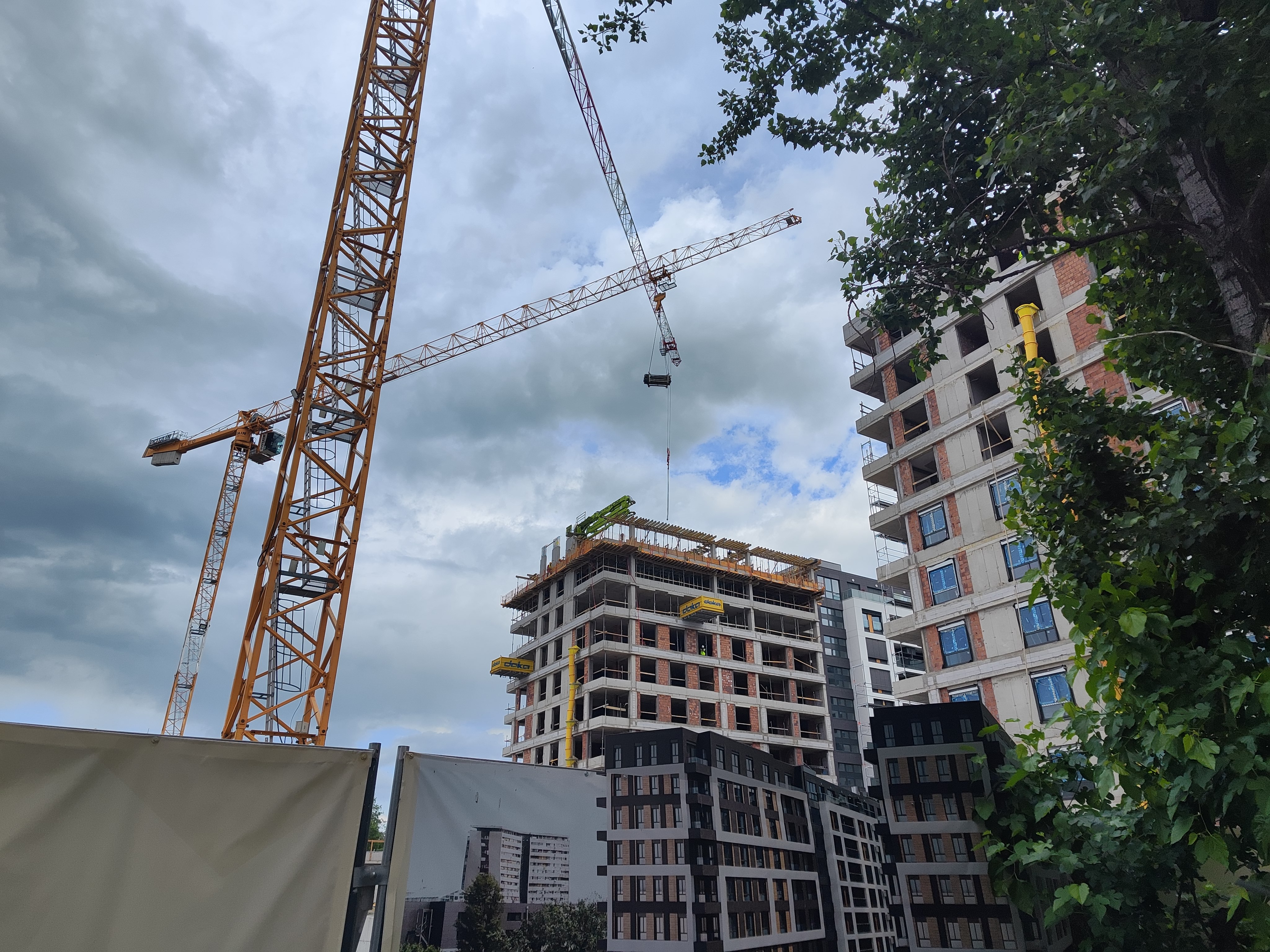 Beograd 19.05.2025. West 65, Vest 65, Novi Beograd, Blok 65, gradilište, gradilišta, izgradnja, građevina, zgrade, zgrada, ilustracija, pokrivalica, fičer Foto: Vesna Lalić/Nova.rs