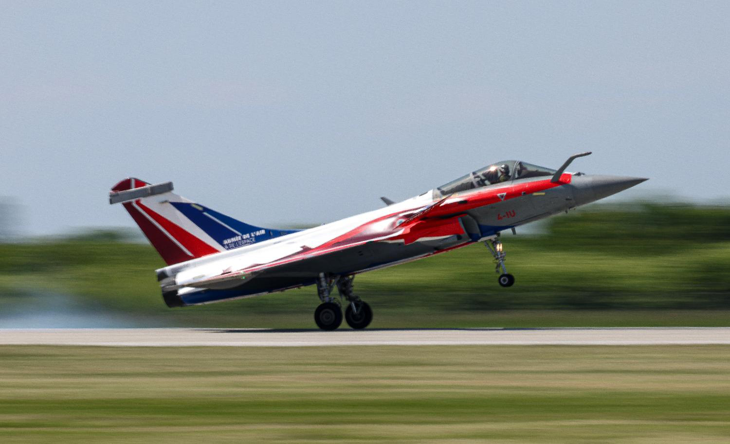 Hrvatska_predstavila_rafale_2__foto_FoNet_HINA_Damir_SENČAR_b