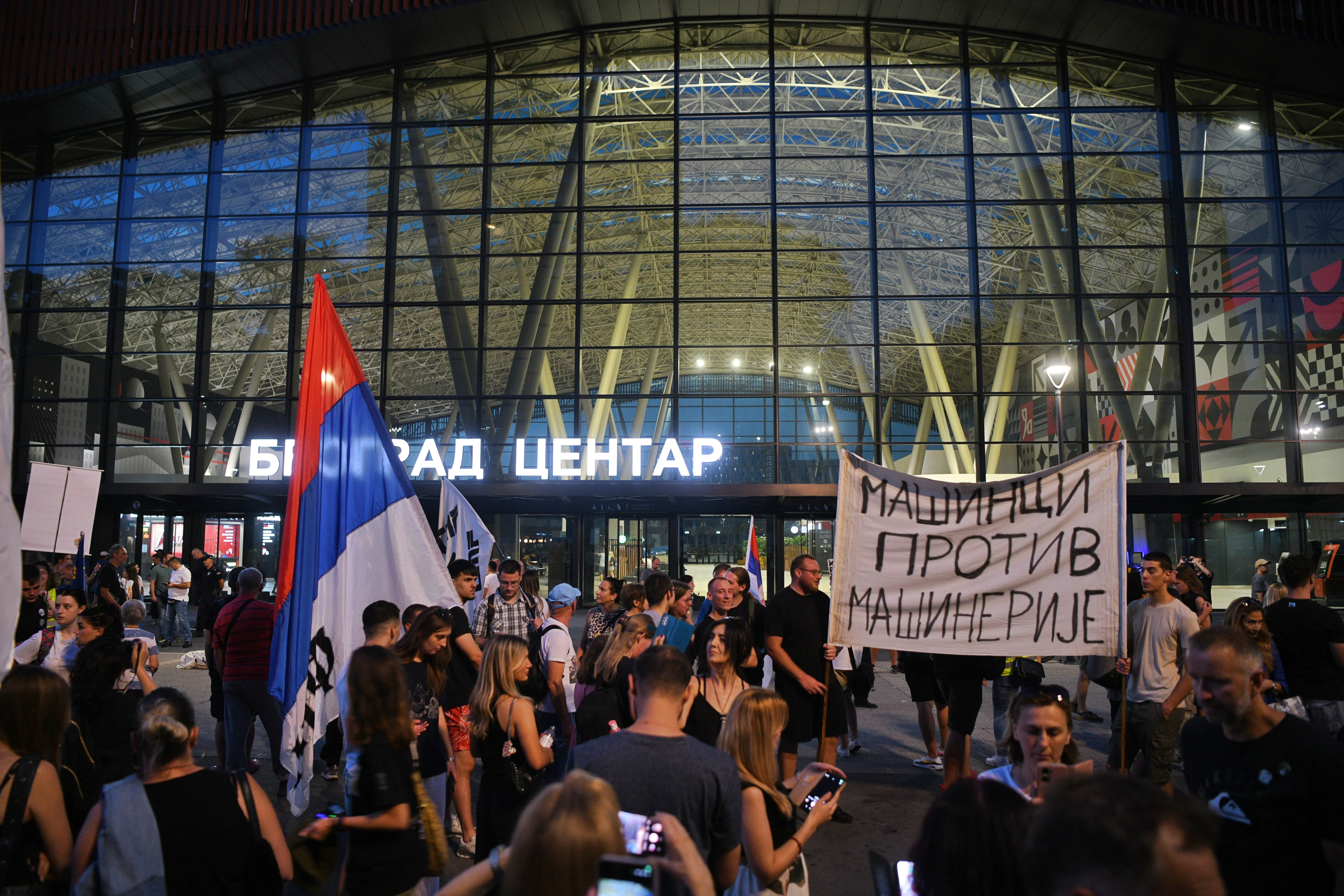 Beograd 01.08.2025. Železnička stanica Prokop, Beograd Centar. Šetnja  građana do železničke stanice Prokop, Centar, komemorativni skup, devet, 9 meseci od pada nadstrešnice u Novom Sadu Foto: Filip Krainčanić/Nova.rs