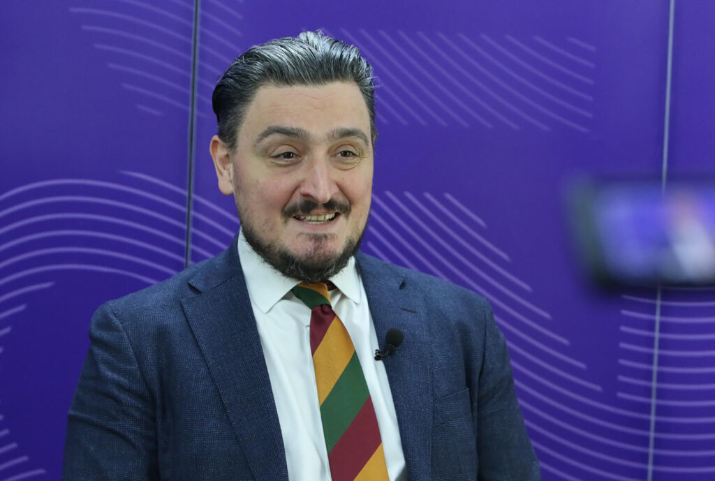 Mesto: Beograd
Datum: Mon Feb 03 14:07:34 CET 2025
Dogadjaj: KOSINUS - izjava FoNetu pravnika Jovana Rajića u okviru serijala razgovora Kosinus o rešenju pitanja Kosova
Fotoreporter: Milica Vučković
Ličnosti: Jovan Rajić
Izvor: FoNet