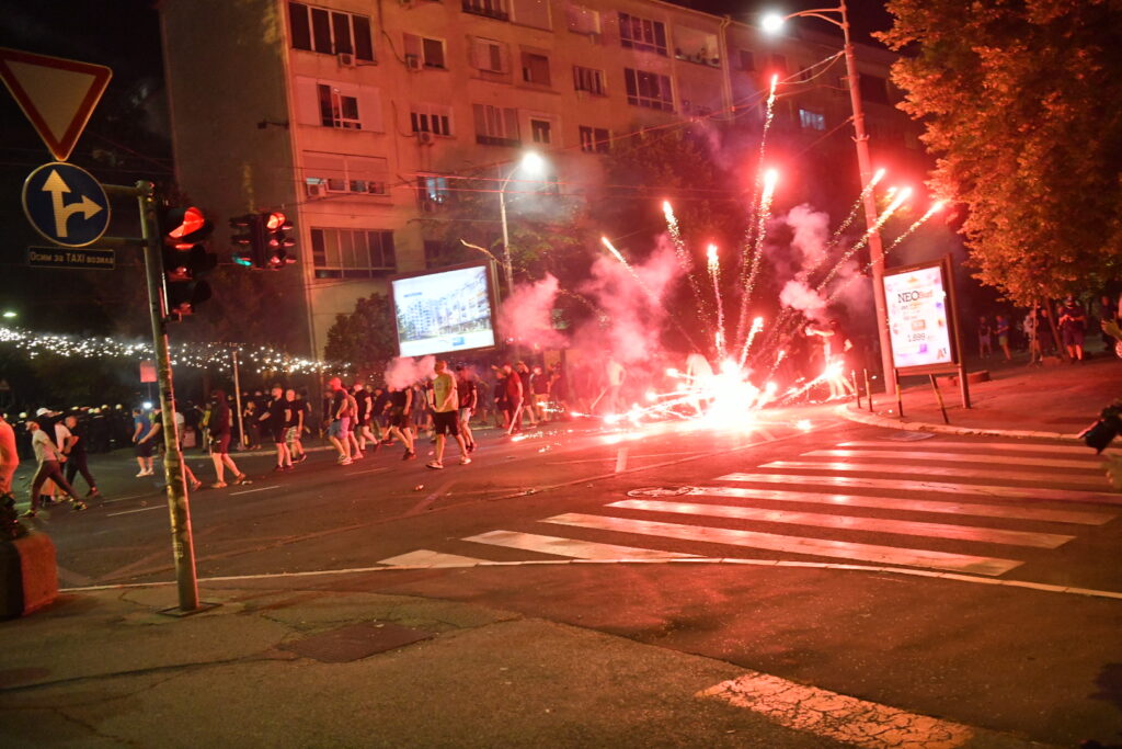 Beograd 14. avgust 2025. Protest studenata u blokadi I gradjana pod sloganom "Večeras pucate po šavovima" Generalštab Foto:Vladislav Mitić/Nova.rs