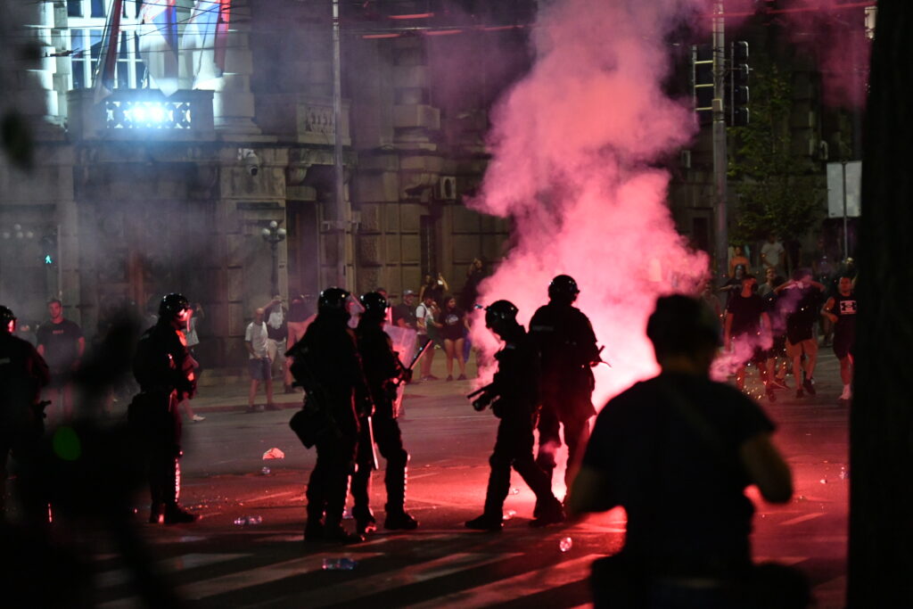 Beograd 14. avgust 2025. Protest studenata u blokadi I gradjana pod sloganom "Večeras pucate po šavovima" Generalštab Foto:Vladislav Mitić/Nova.rs