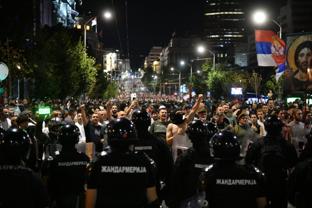 Beograd 14. avgust 2025. Protest studenata u blokadi I gradjana pod sloganom "Večeras pucate po šavovima" Generalštab Foto:Vladislav Mitić/Nova.rs