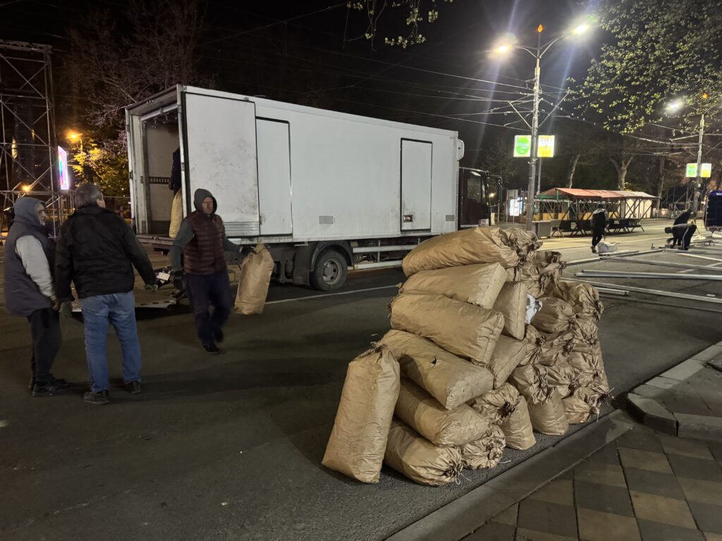 Beograd 10. april 2025. Pripreme za trodnevni skup „Pokreta za narod i državu“  Foto:Vladislav Mitić/Nova.rs