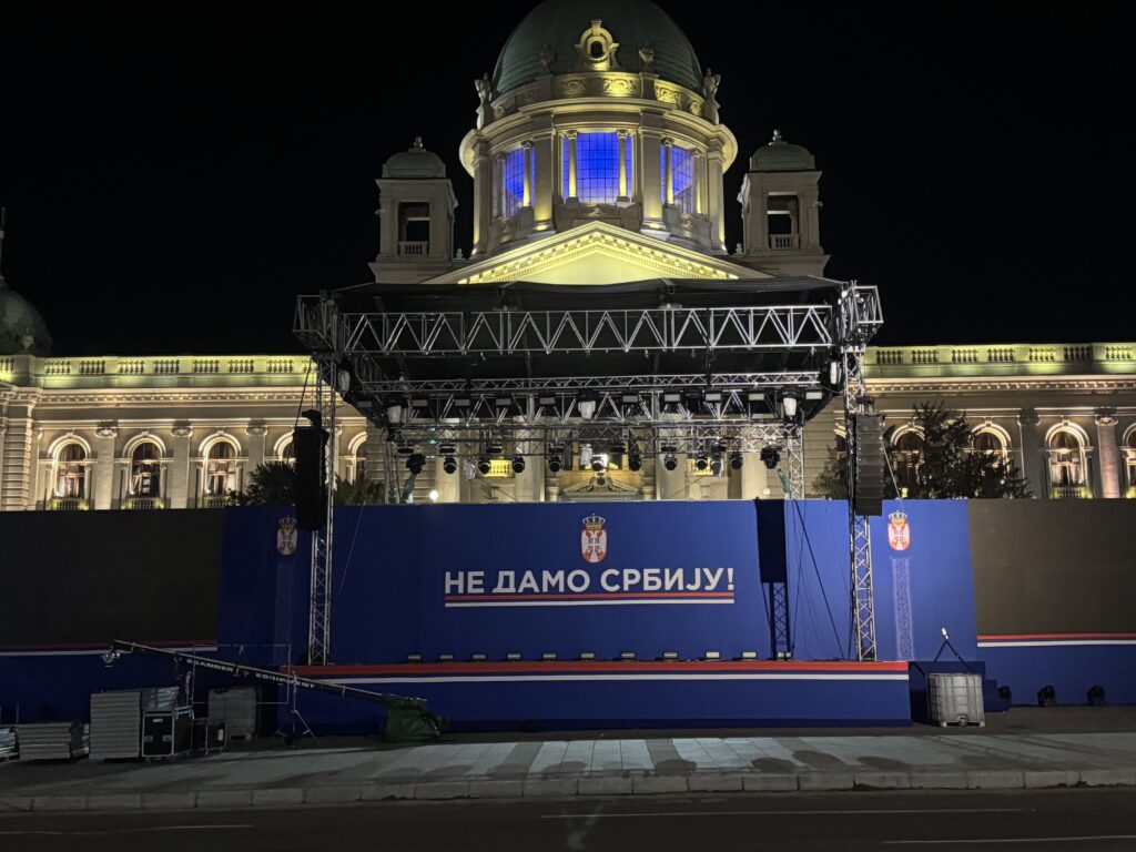 Beograd 10. april 2025. Pripreme za trodnevni skup „Pokreta za narod i državu“  Foto:Vladislav Mitić/Nova.rs