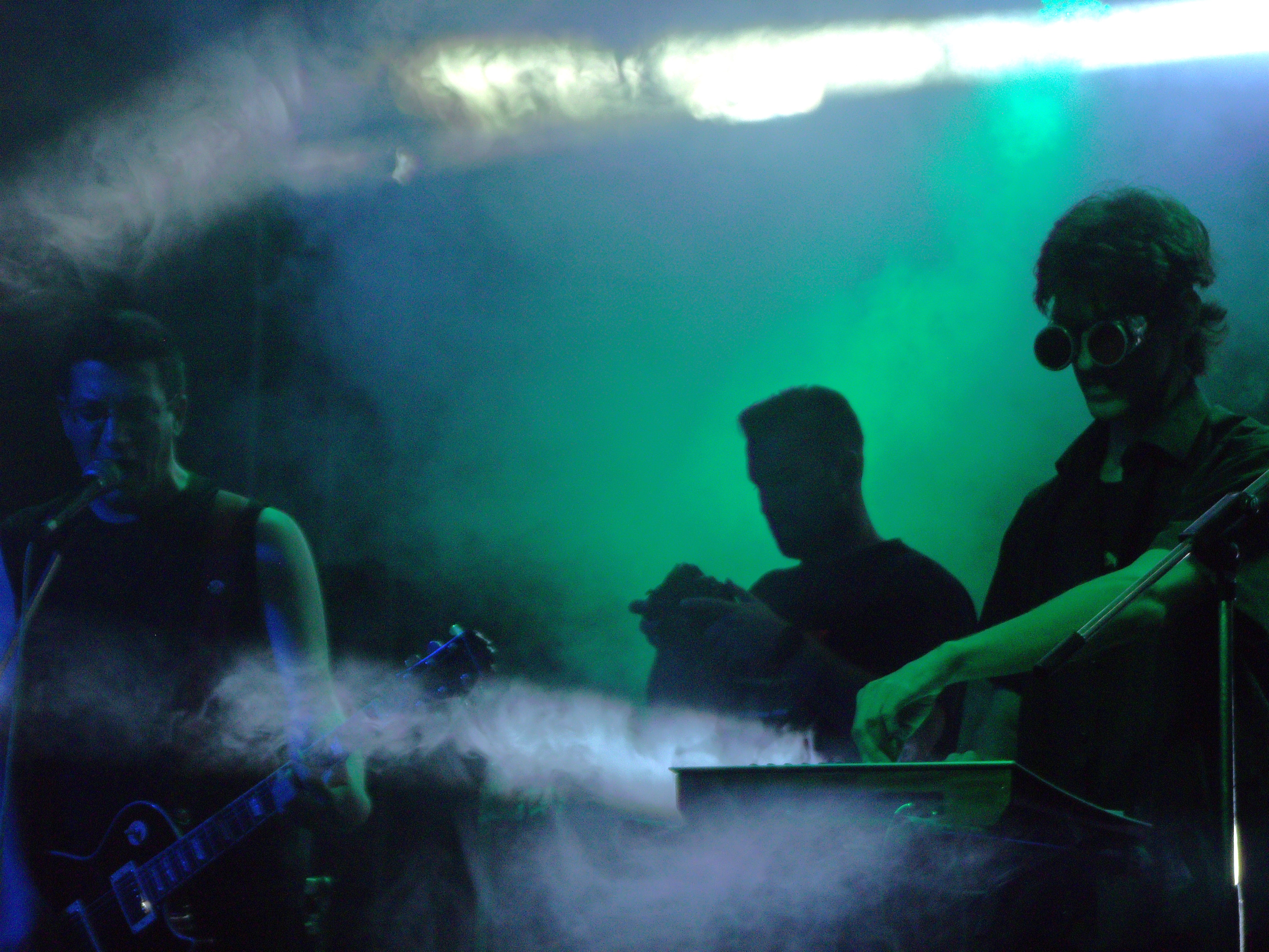 APDSC DIGITAL CAMERA