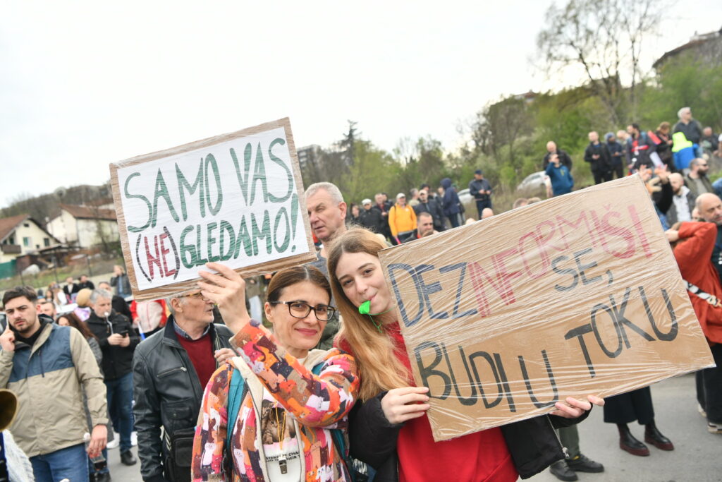 1743255633-Protest-„Akcija-Dezinformer-290325-Foto-Vesna-Lalic-51-1024x683.jpg