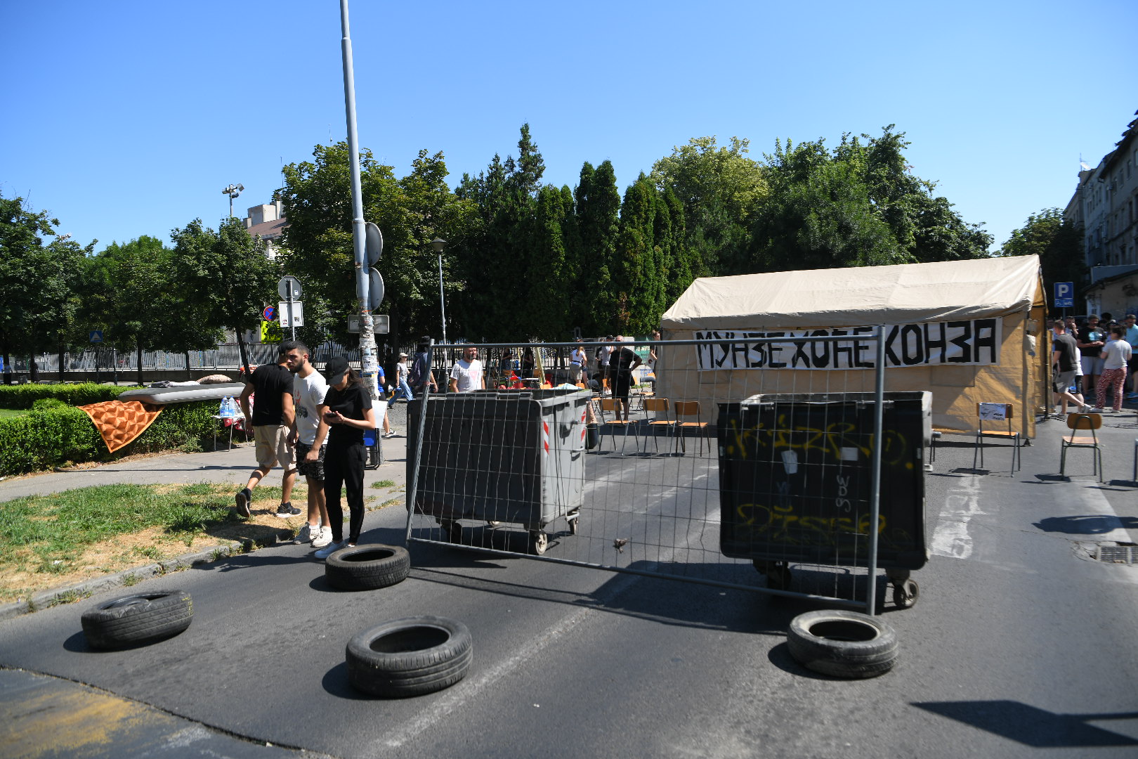 Beograd 30. jun 2025. Blokada kod Poljoprivrednog fakulteta, Zemun, barikade, dan drugi građanska neposlušnost Foto:Amir Hamzagić/Nova.rs