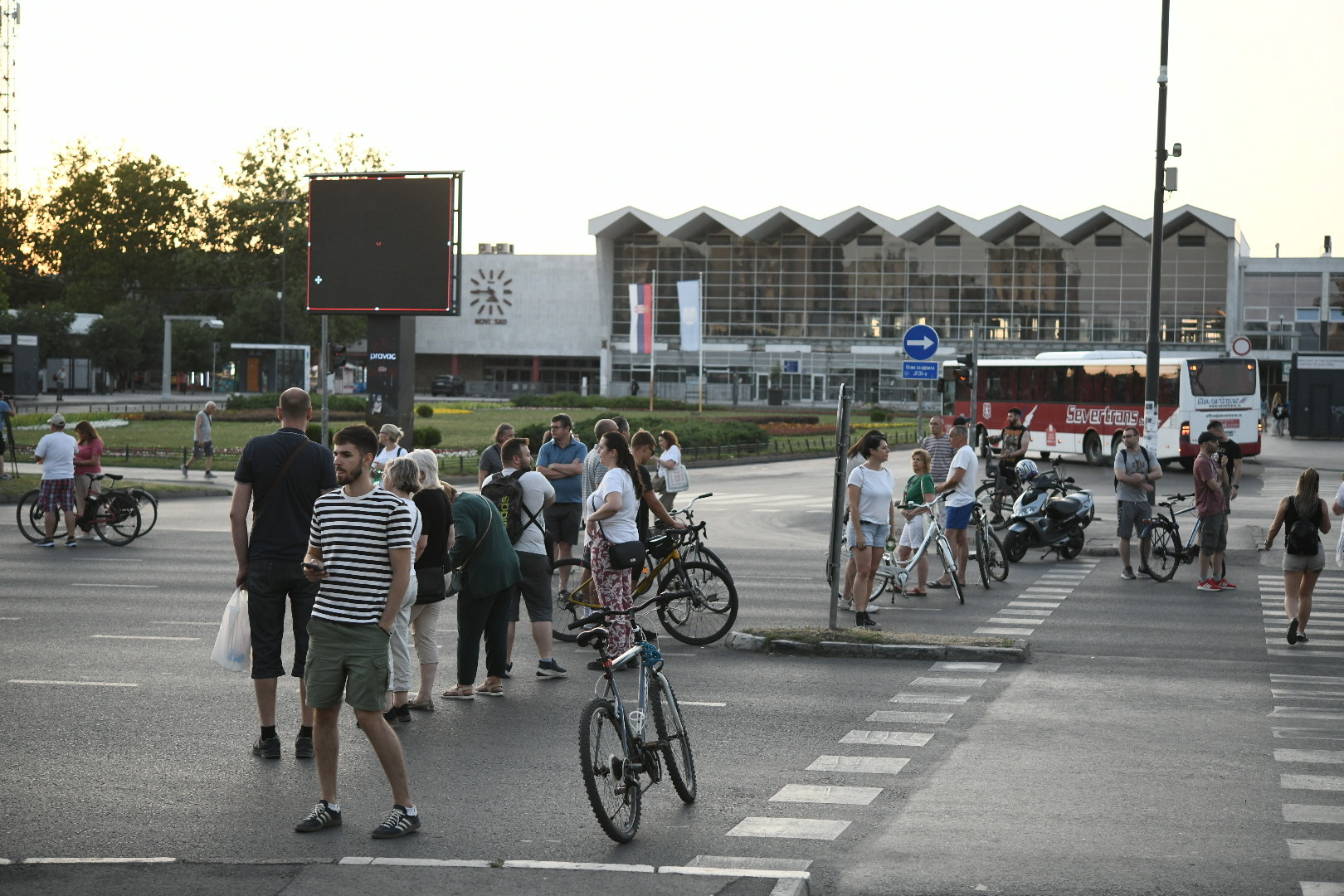 Novi Sad 01. jul 2025. blokade raskrsnica u Novom Sadu