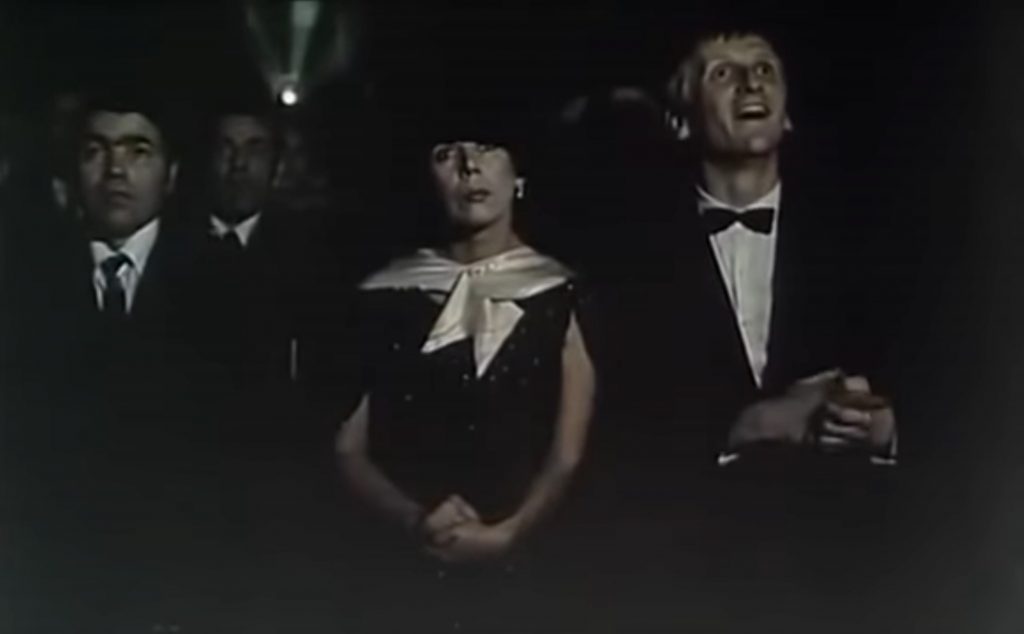 Seka Sablić, Jelisaveta Sablić, Jelisaveta Seka Sablić, Bogdan Diklić
Maratonci trče počasni krug, film Foto: Printscreen/YouTube/Stari filmovi i serije