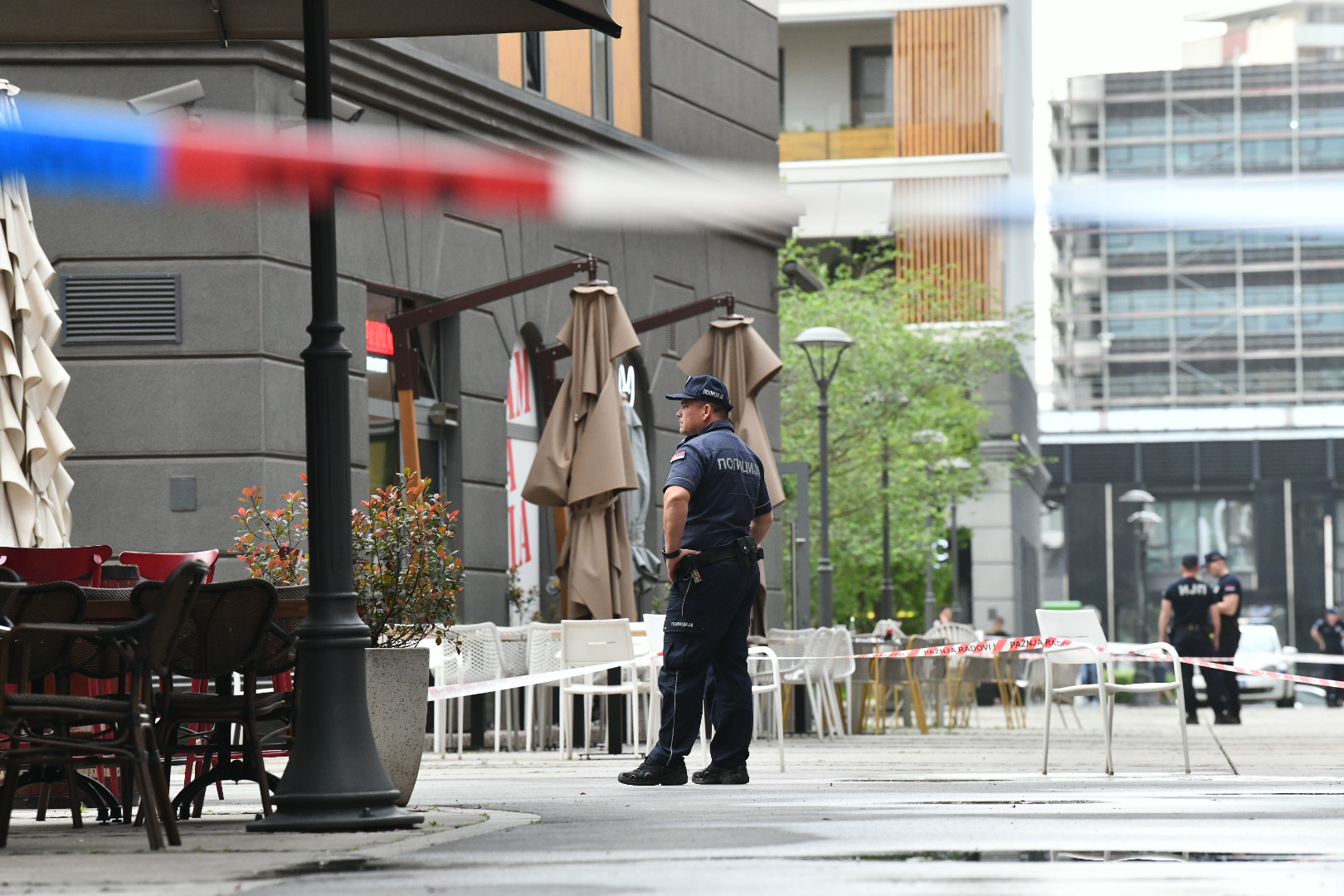 Beograd 22. april 2025. Na Novom Beogradu danas se dogodila pucnjava, pucnjava se dogodila luksuznom restoranu u naselju „West 65“, policija, uviđaj Foto:Vesna Lalić/Nova.rs
