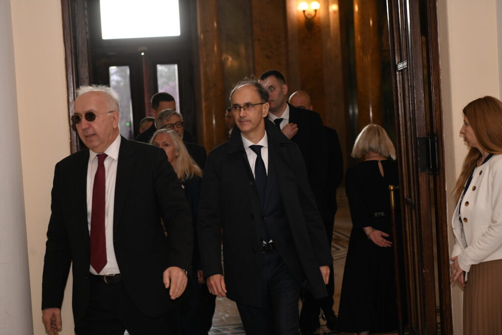Beograd 15. april 2025. Skupština Srbije, zasedanje, sednica  sednica na čijem dnevnom redu je izbor nove vlade Foto:Amir Hamzagić/Nova.rs